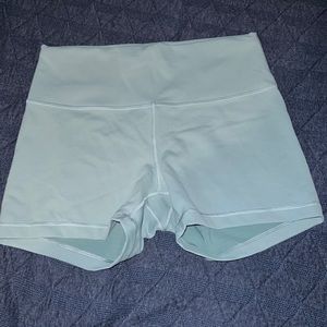 Lululemon wunder train high rise 4” shorts